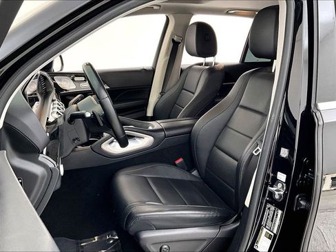 Used 2020 Mercedes-Benz GLE 450 4MATIC w/ Premium Package image 31