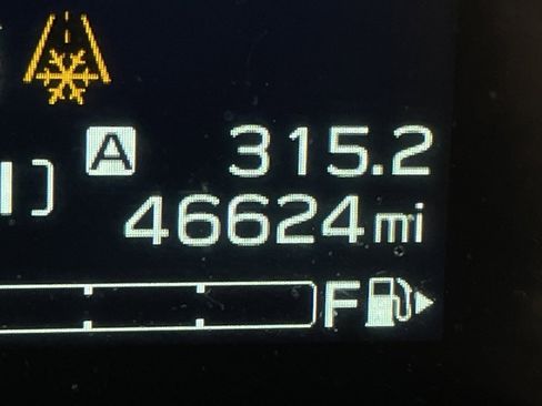 Used 2024 Subaru Forester Premium image 13