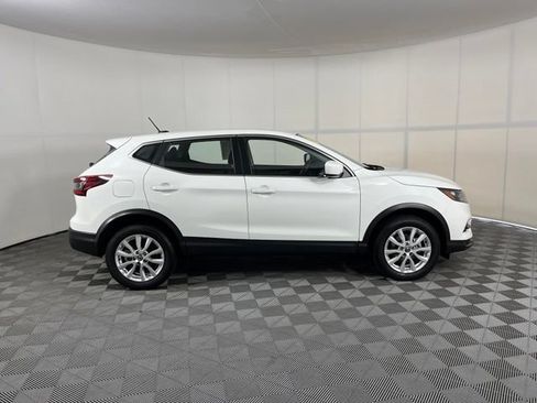 Used 2021 Nissan Rogue Sport S FWD image 8