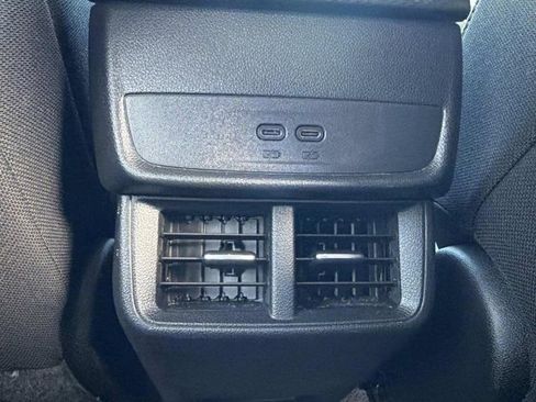 Used 2025 Chevrolet Equinox LT AWD/4WD image 20