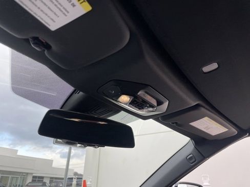 Certified 2023 BMW 430i xDrive Convertible w/ Premium Package image 23