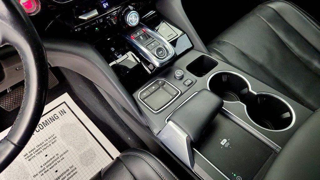 Used 2022 Acura MDX w/ Technology Package FWD image 16
