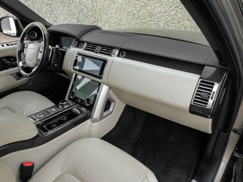 Used 2019 Land Rover Range Rover Long Wheelbase Autobiography AWD/4WD image 15