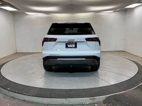 Used 2025 Chevrolet Equinox LT image 5