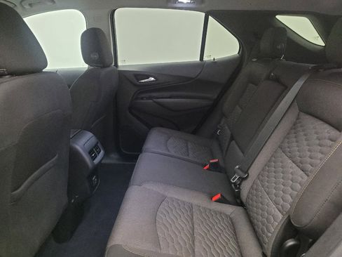 Used 2019 Chevrolet Equinox LT image 18