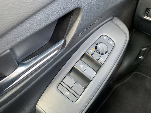 New 2026 Nissan Sentra SV w/ Floor Mat Package FWD image 17