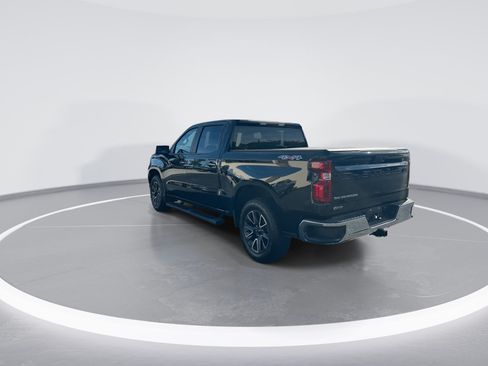 Used 2022 Chevrolet Silverado 1500 LT w/ Protection Package AWD/4WD image 7