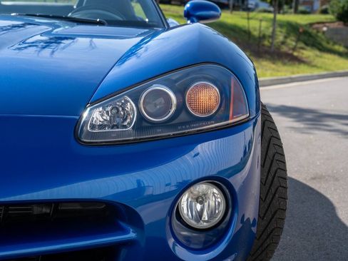 Used 2006 Dodge Viper SRT-10 RWD image 12