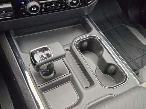 Certified 2025 Chevrolet Silverado 1500 ZR2 w/ Technology Package image 21