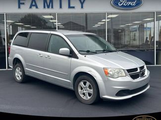 Used 2012 Dodge Grand Caravan SXT FWD video 1