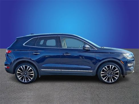 Used 2019 Lincoln MKC Reserve image 4