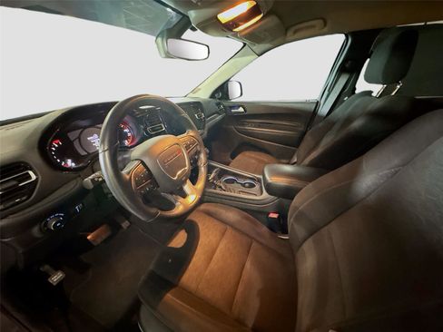 Used 2021 Dodge Durango SXT image 11