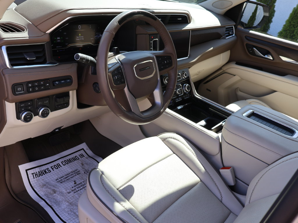 Certified 2023 GMC Yukon Denali w/ Denali Reserve Package AWD/4WD image 21