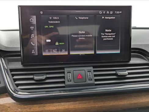 Used 2023 Audi Q5 2.0T Premium image 29