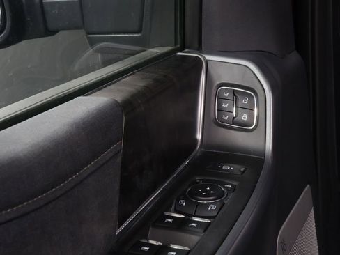 Used 2024 Ford F250 Lariat w/ Lariat Ultimate Package image 25