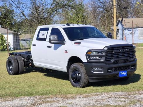New 2026 RAM 3500 Tradesman AWD/4WD image 2