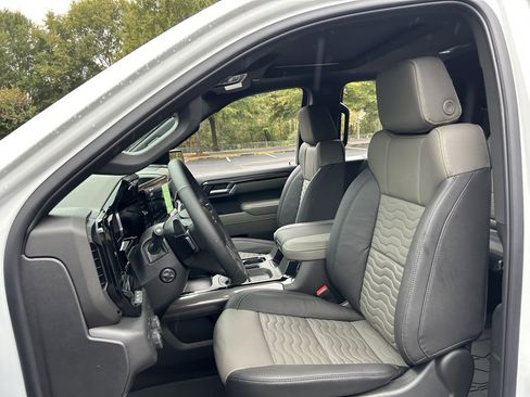 New 2026 Chevrolet Silverado 1500 ZR2 w/ Dark Appearance Package image 42