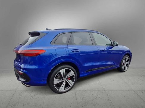 New 2025 Audi SQ5 Premium Plus image 8