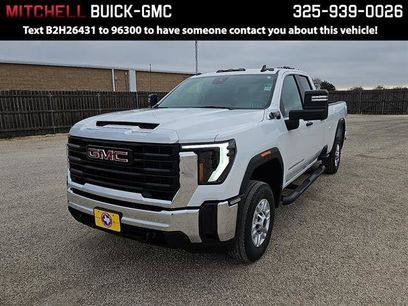 New 2026 GMC Sierra 2500 Pro w/ Convenience Package