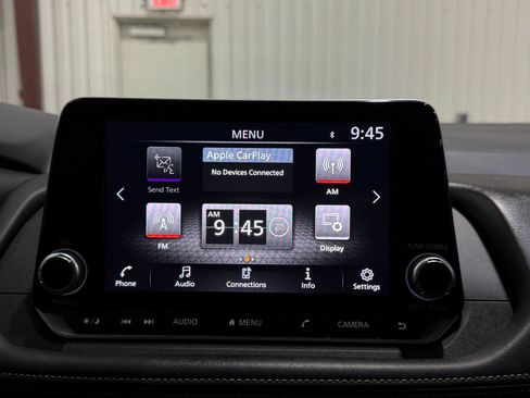 Used 2025 Nissan Rogue S AWD/4WD image 28