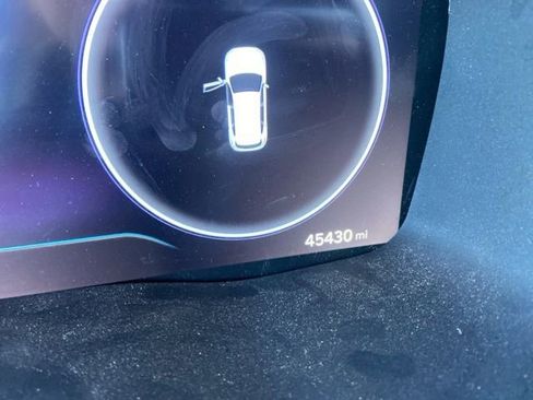 Used 2023 Hyundai Santa Fe SEL Premium image 13