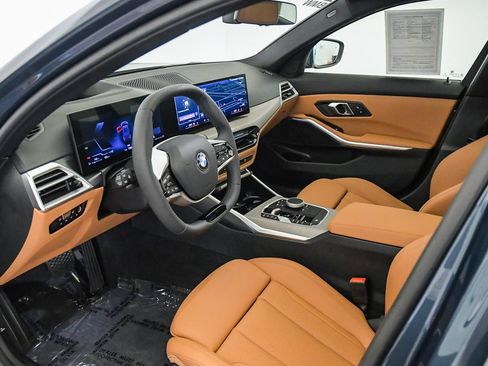 Used 2026 BMW 330i Sedan RWD image 17