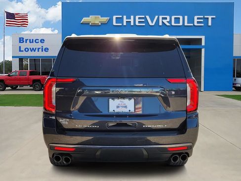 Used 2024 GMC Yukon XL Denali Ultimate w/ LPO, Floor Liner Package AWD/4WD image 6