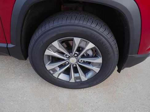 Certified 2026 Chevrolet Equinox LT FWD image 33