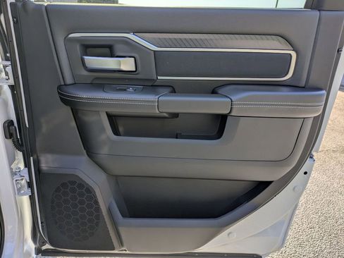New 2026 RAM 2500 Big Horn AWD/4WD image 33
