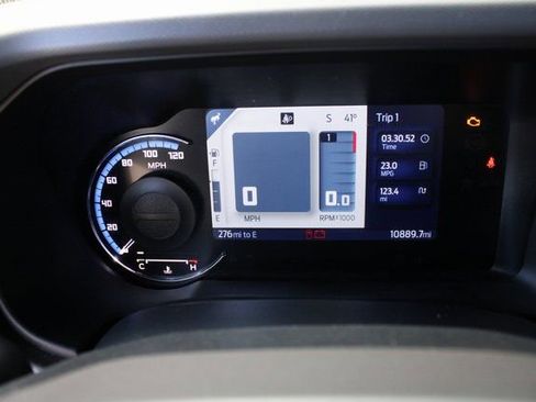 Used 2024 Ford Bronco Big Bend image 12