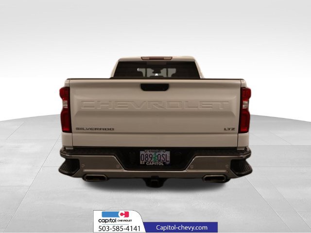 Used 2022 Chevrolet Silverado 1500 LTZ AWD/4WD image 3
