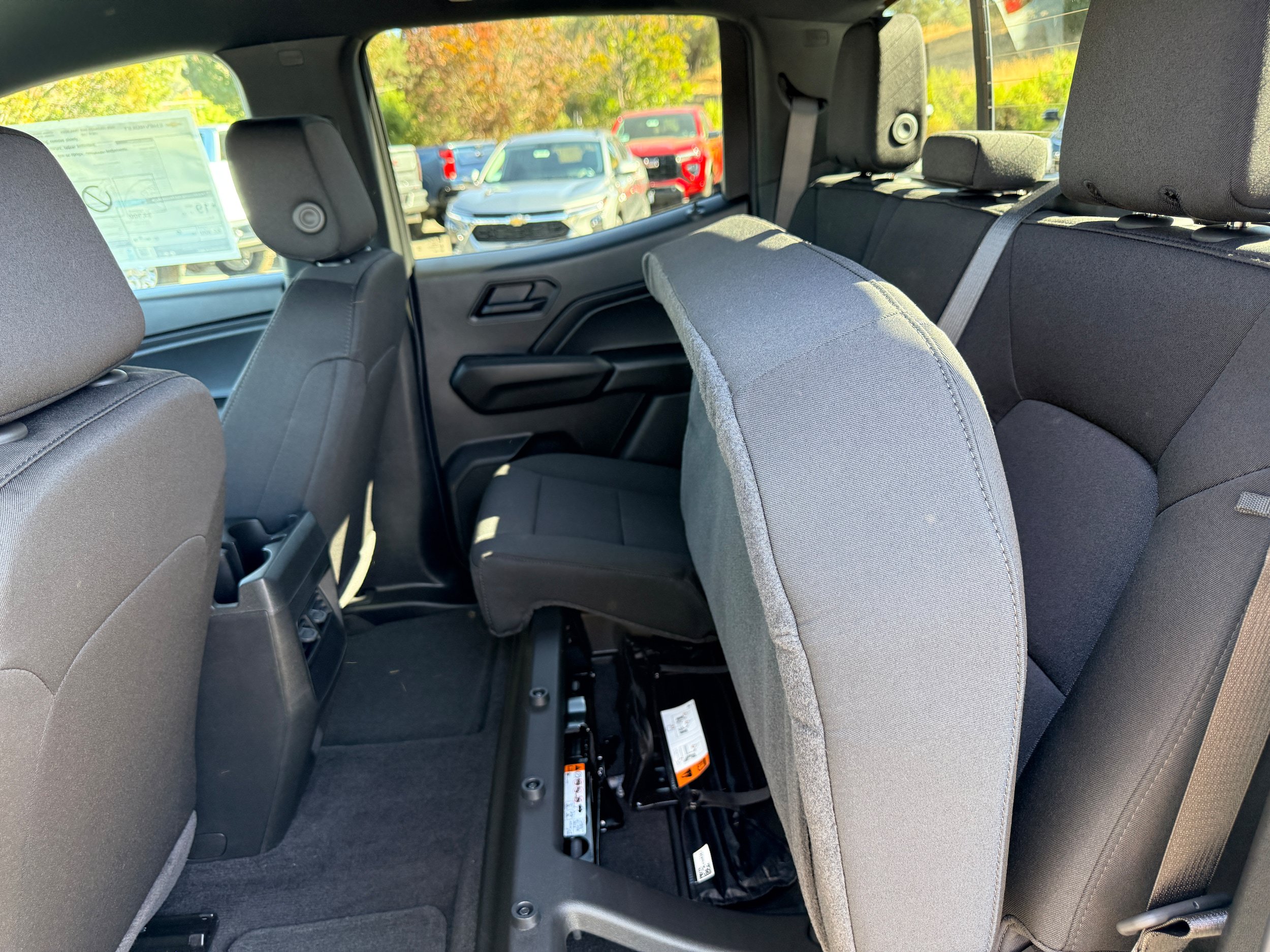 New 2026 Chevrolet Colorado Trail Boss AWD/4WD image 9