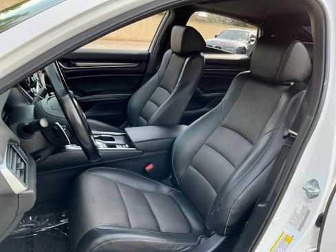 Used 2022 Honda Accord Sport image 18