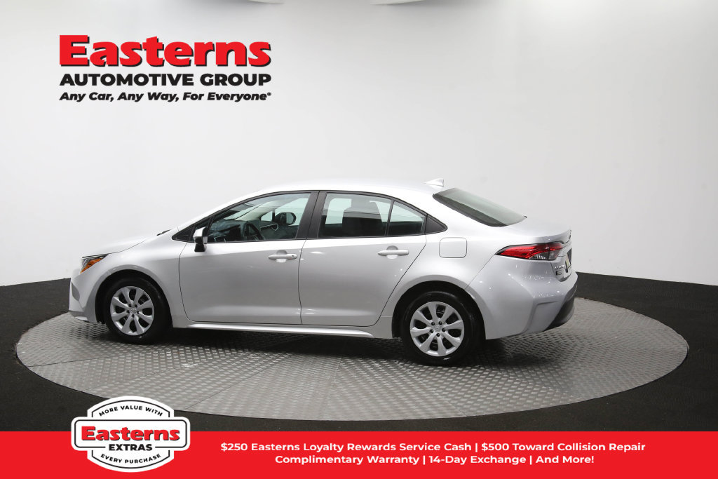 Used 2024 Toyota Corolla LE FWD image 60