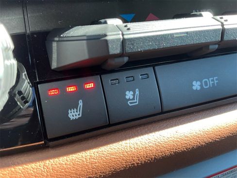 Used 2025 Toyota Tundra 1794 Edition image 22