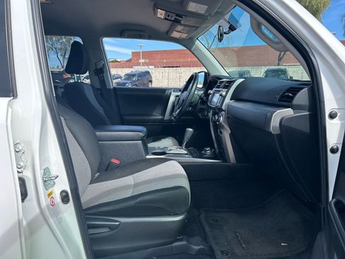 Used 2017 Toyota 4Runner SR5 image 11