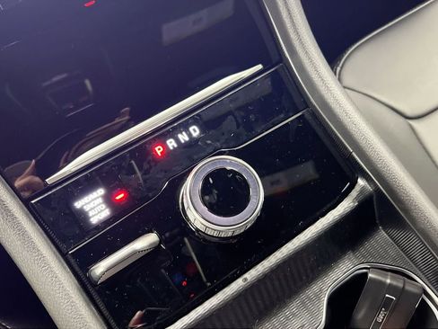 New 2025 Jeep Grand Cherokee Limited w/ Black Appearance Package image 17