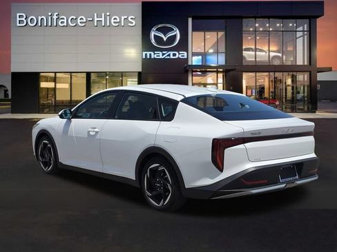Used 2025 Kia K4 EX FWD image 3
