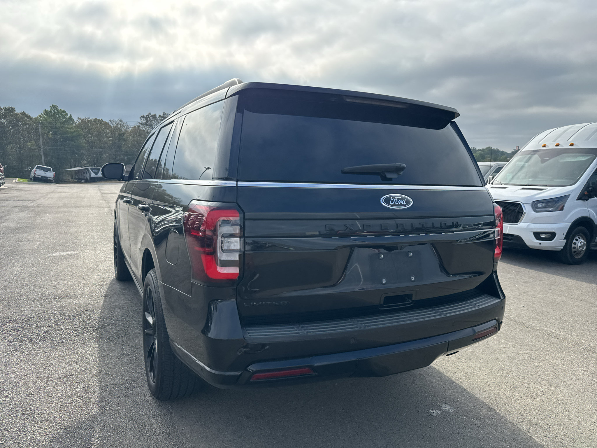 Certified 2022 Ford Expedition Limited RWD image 8