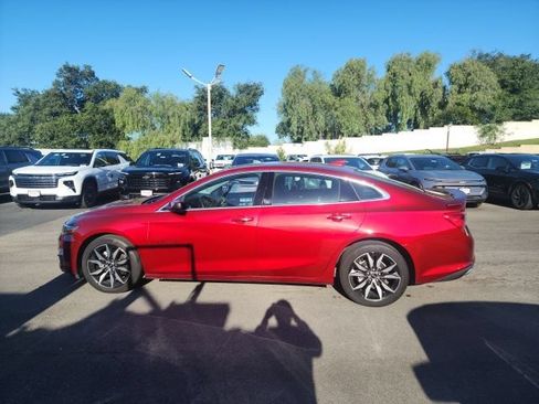 Used 2024 Chevrolet Malibu RS FWD image 4