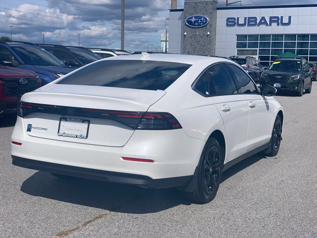 Used 2024 Honda Accord EX image 6
