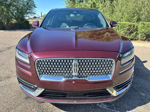 Used 2019 Lincoln Nautilus Reserve AWD/4WD image 10