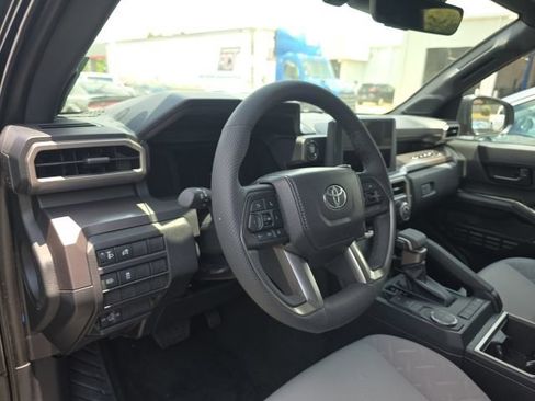 Used 2025 Toyota Tacoma SR5 RWD image 11