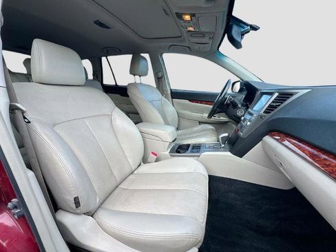 Used 2011 Subaru Outback 2.5i Limited image 16