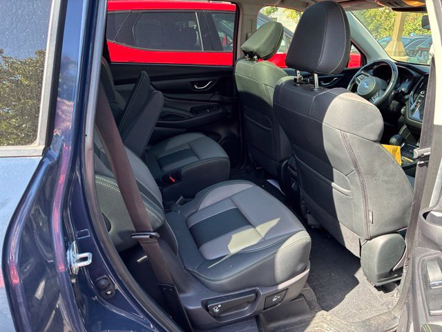 Used 2024 Subaru Ascent Onyx Edition AWD/4WD image 10