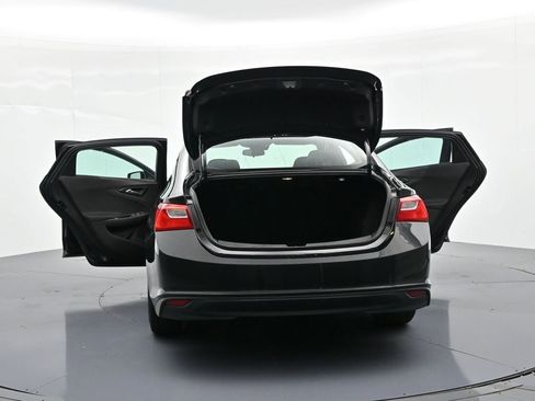 Used 2023 Chevrolet Malibu LT FWD image 32