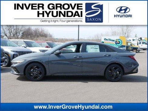New 2026 Hyundai Elantra SEL Sport Premium FWD image 1