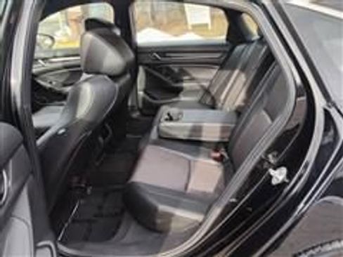 Used 2020 Honda Accord Sport image 36