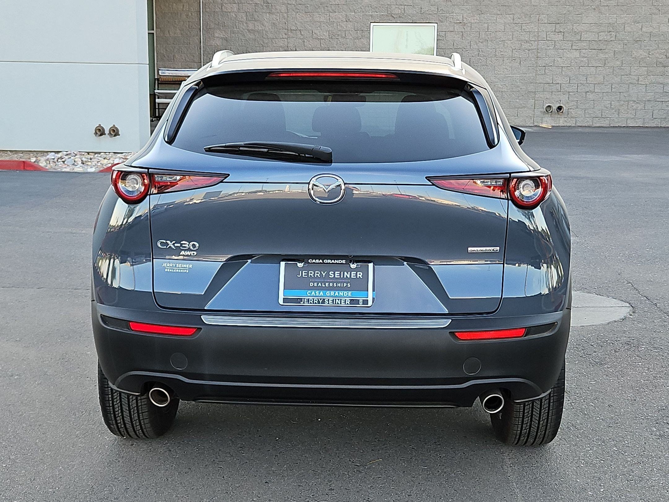 Used 2023 MAZDA CX-30 AWD 2.5 S w/ Preferred Package image 4