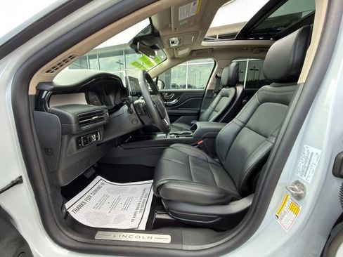 Used 2025 Lincoln Corsair Grand Touring w/ Equipment Group 302A AWD/4WD image 24